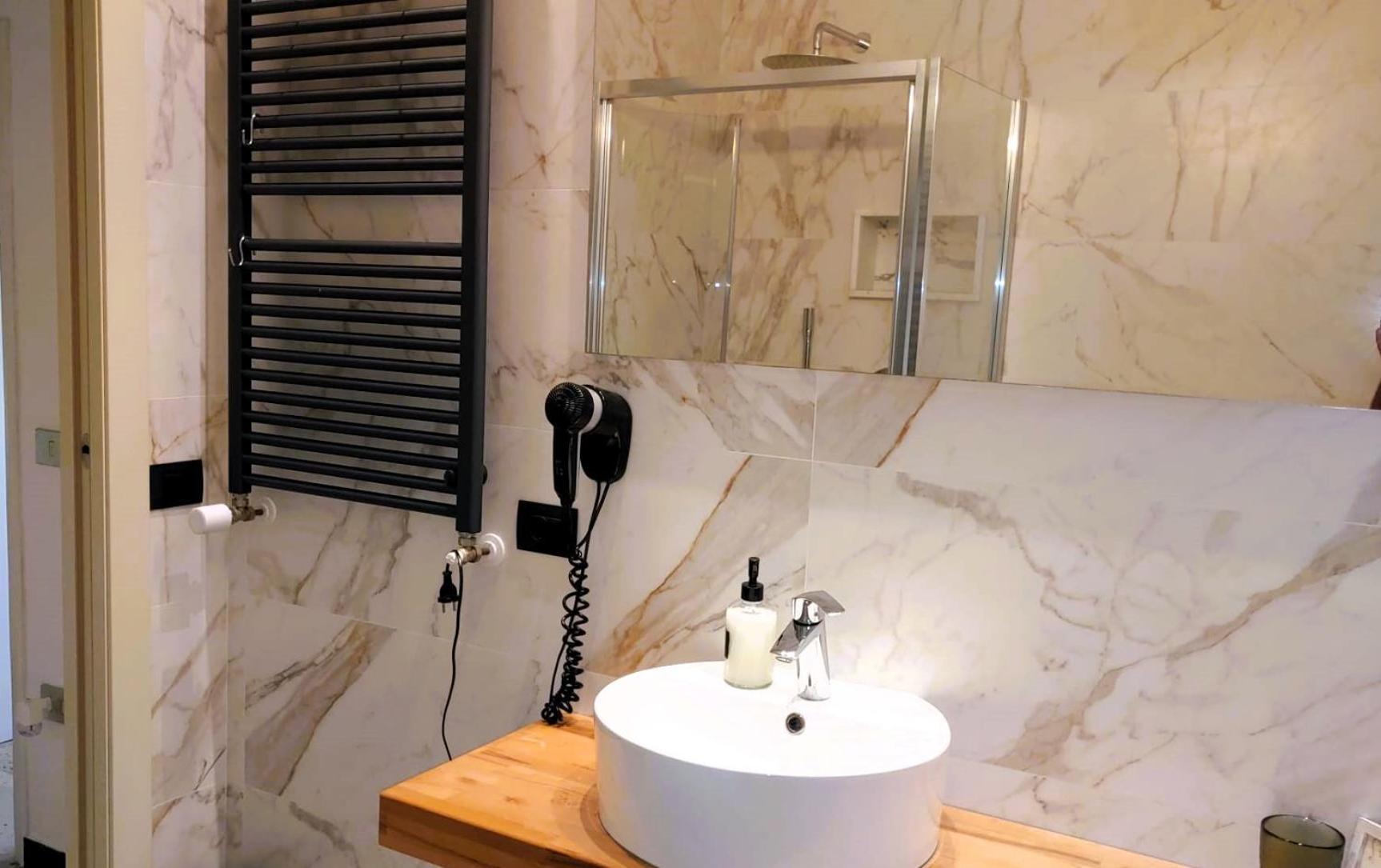 Villa Liberty B&B ファーノ エクステリア 写真