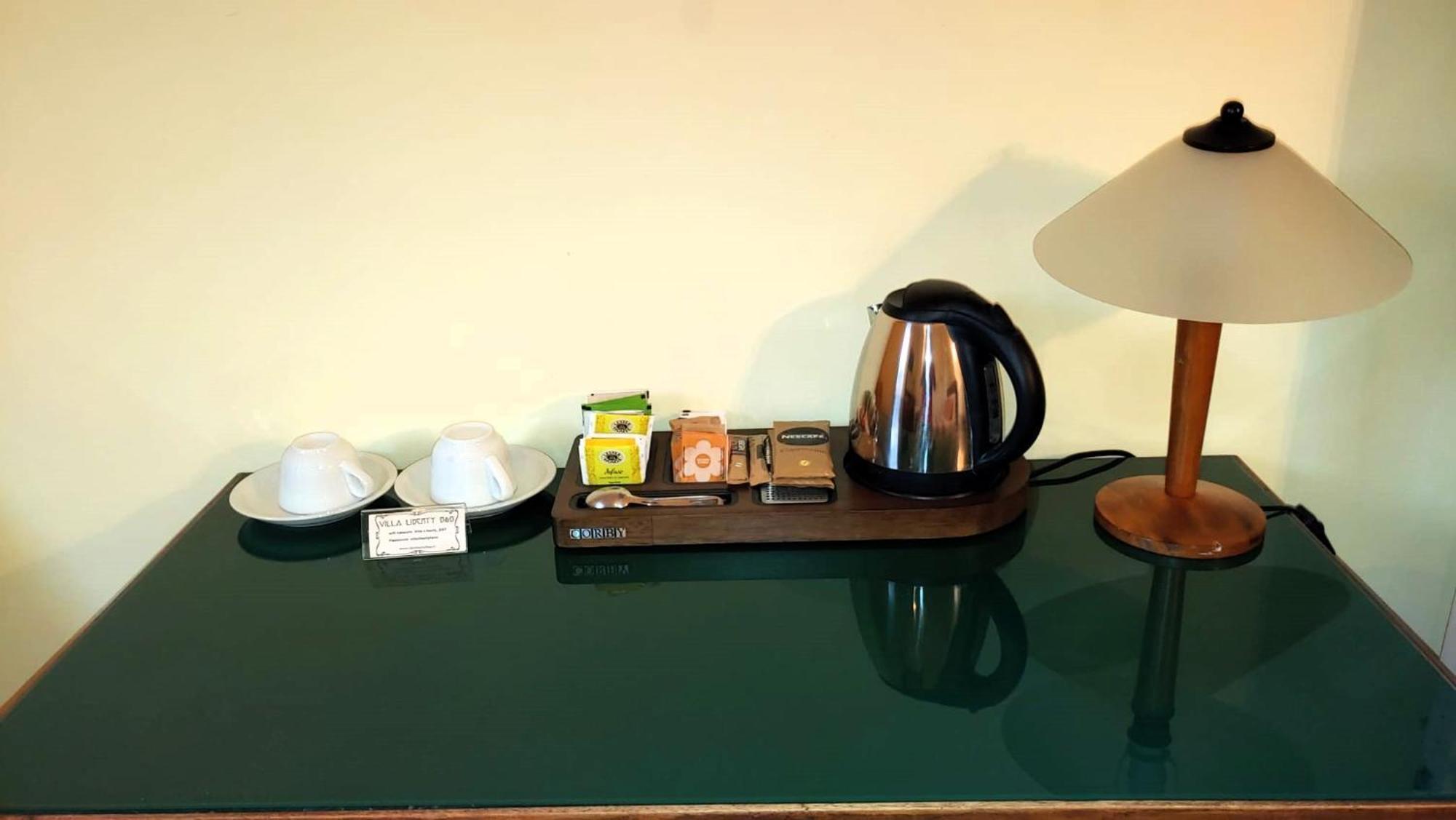 Villa Liberty B&B ファーノ エクステリア 写真