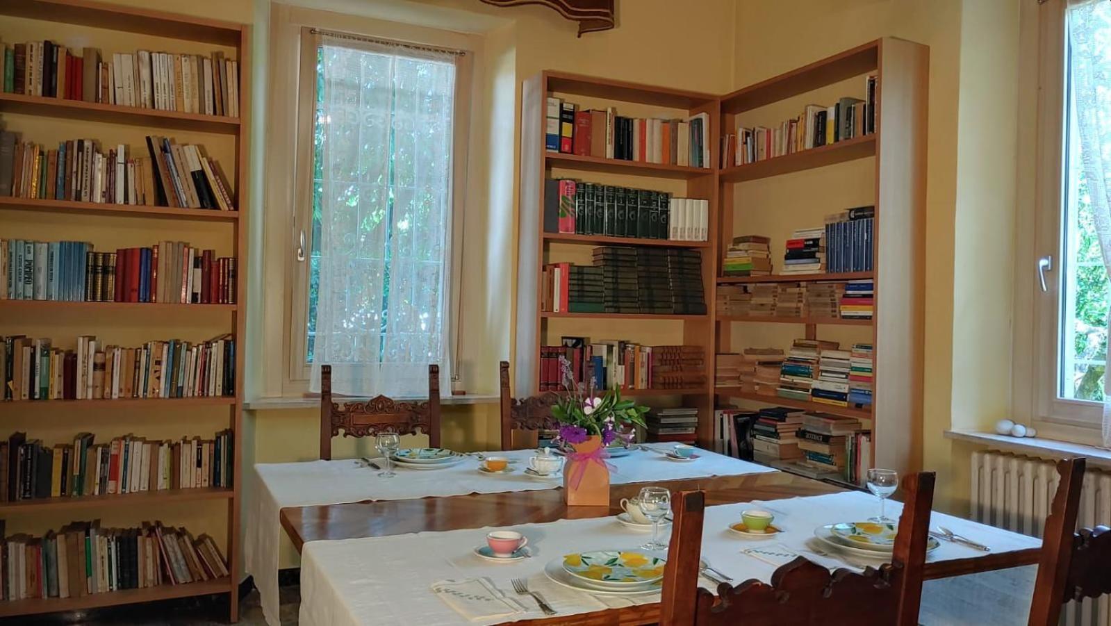 Villa Liberty B&B ファーノ エクステリア 写真